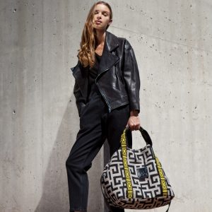 T H E R O S  beige black - Image 3