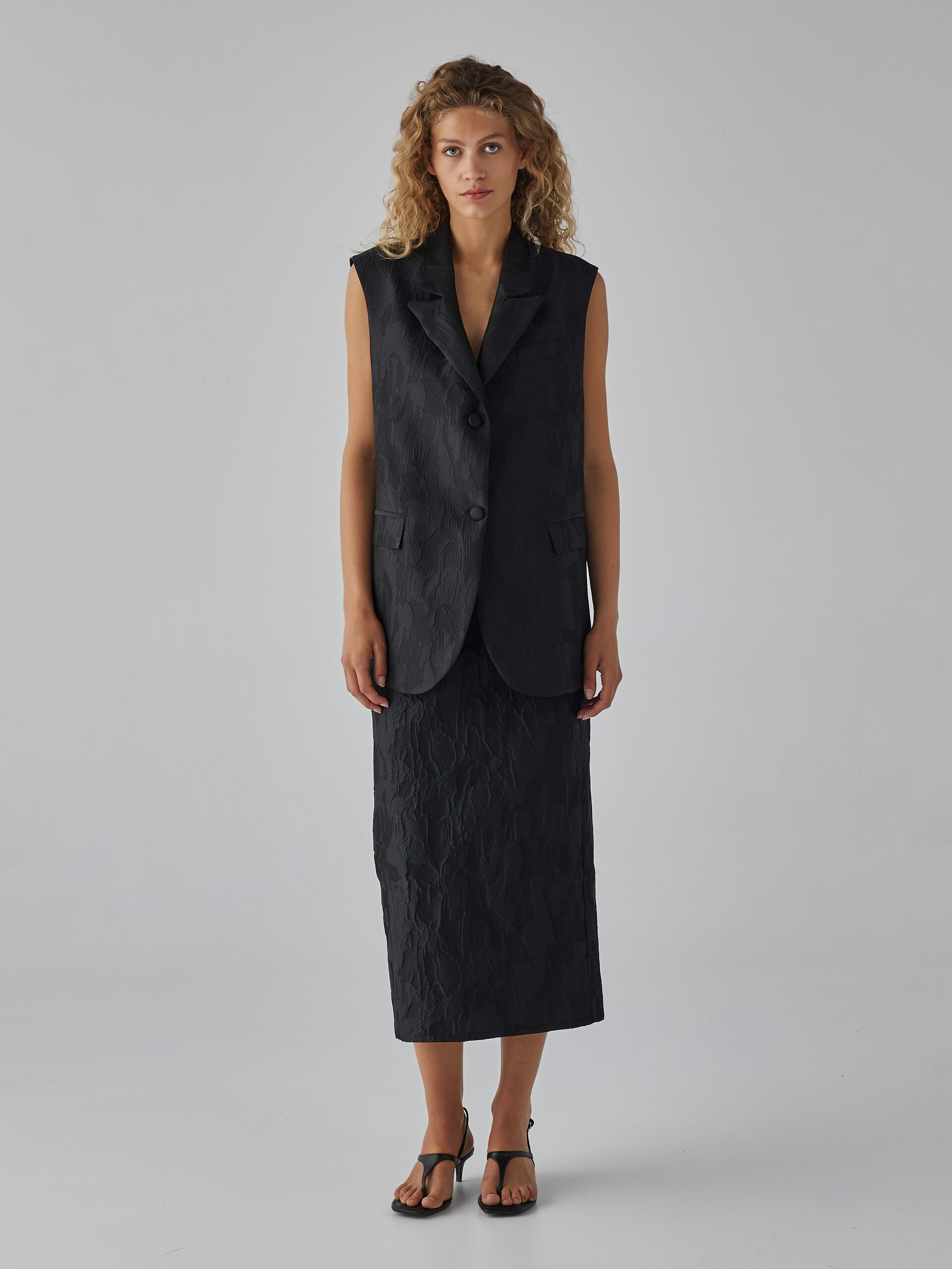 IRIS vest