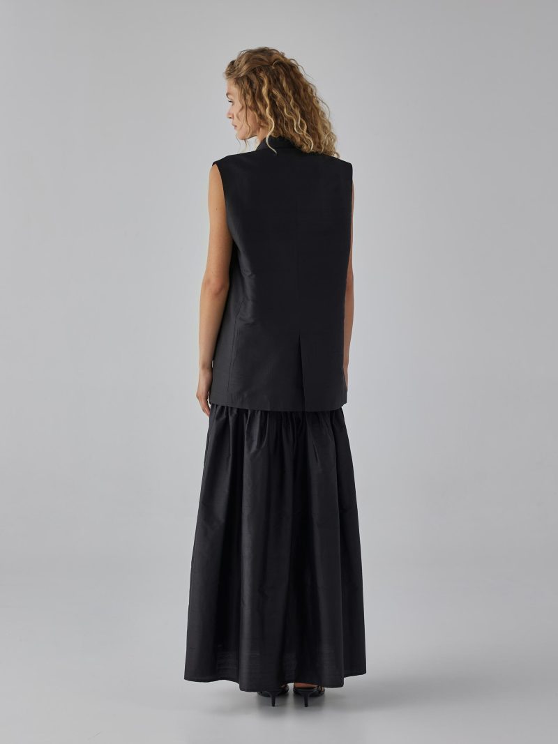 IRIS vest
